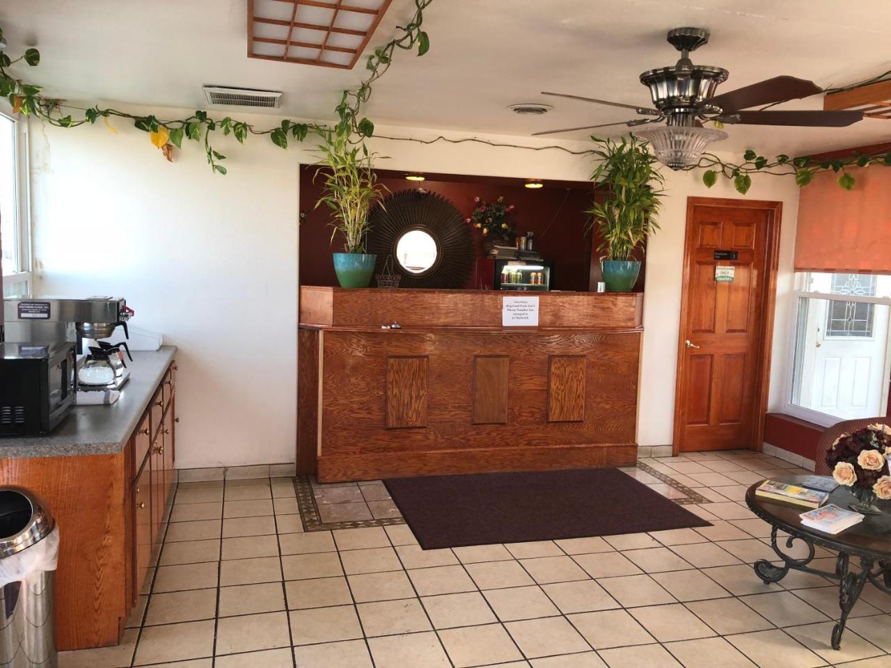 Dogwood Park Inn Springfield Kültér fotó